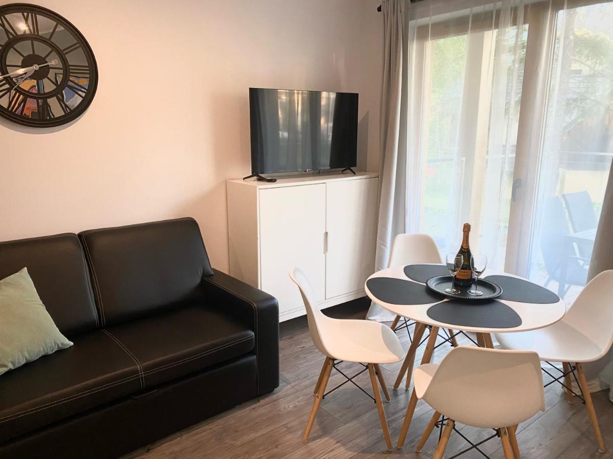 קרפאז' Apartament Foresta מראה חיצוני תמונה
